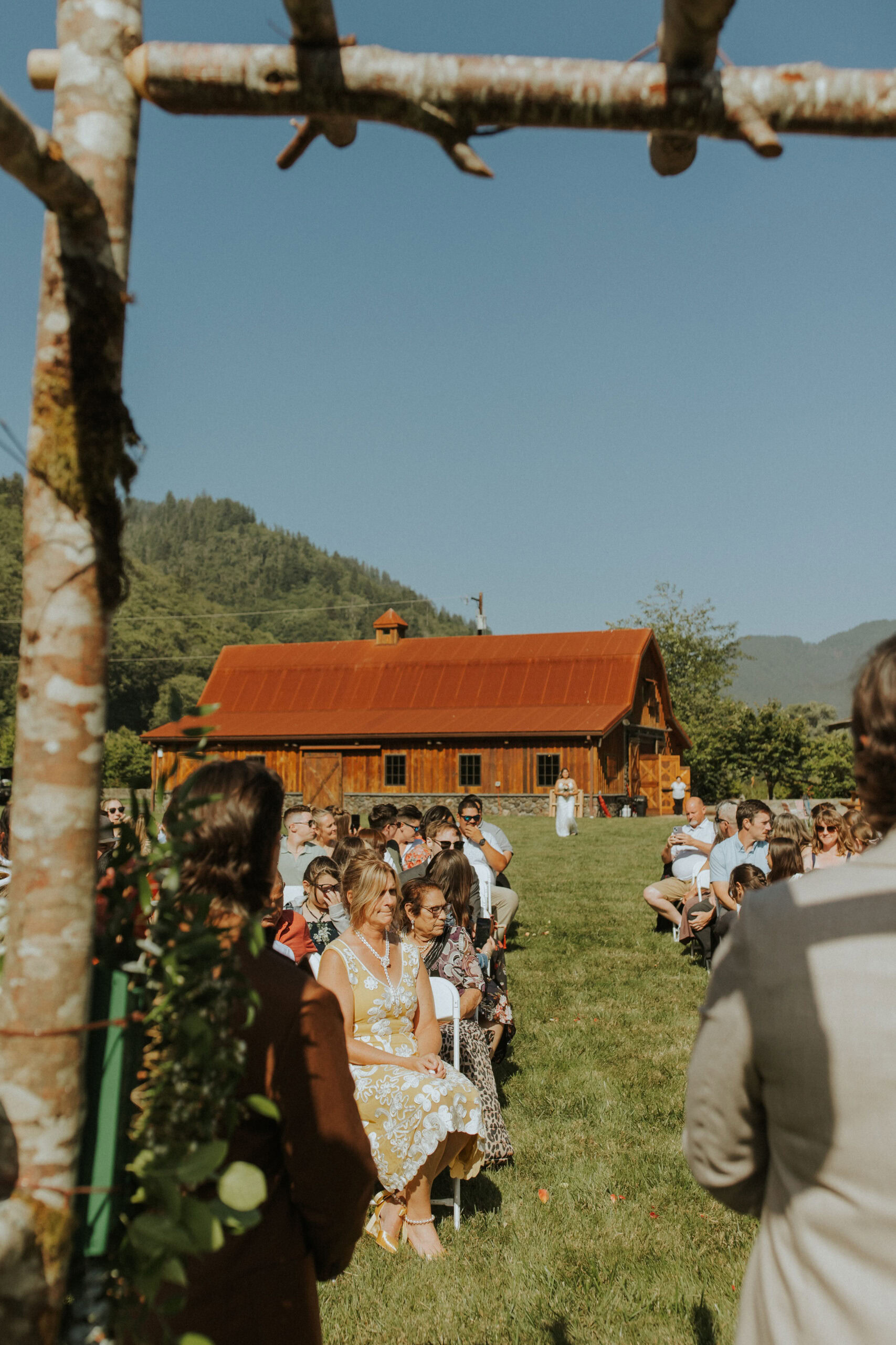 1T4A0342-3 | Hydrangea Ranch Flower Farm Wedding Venue