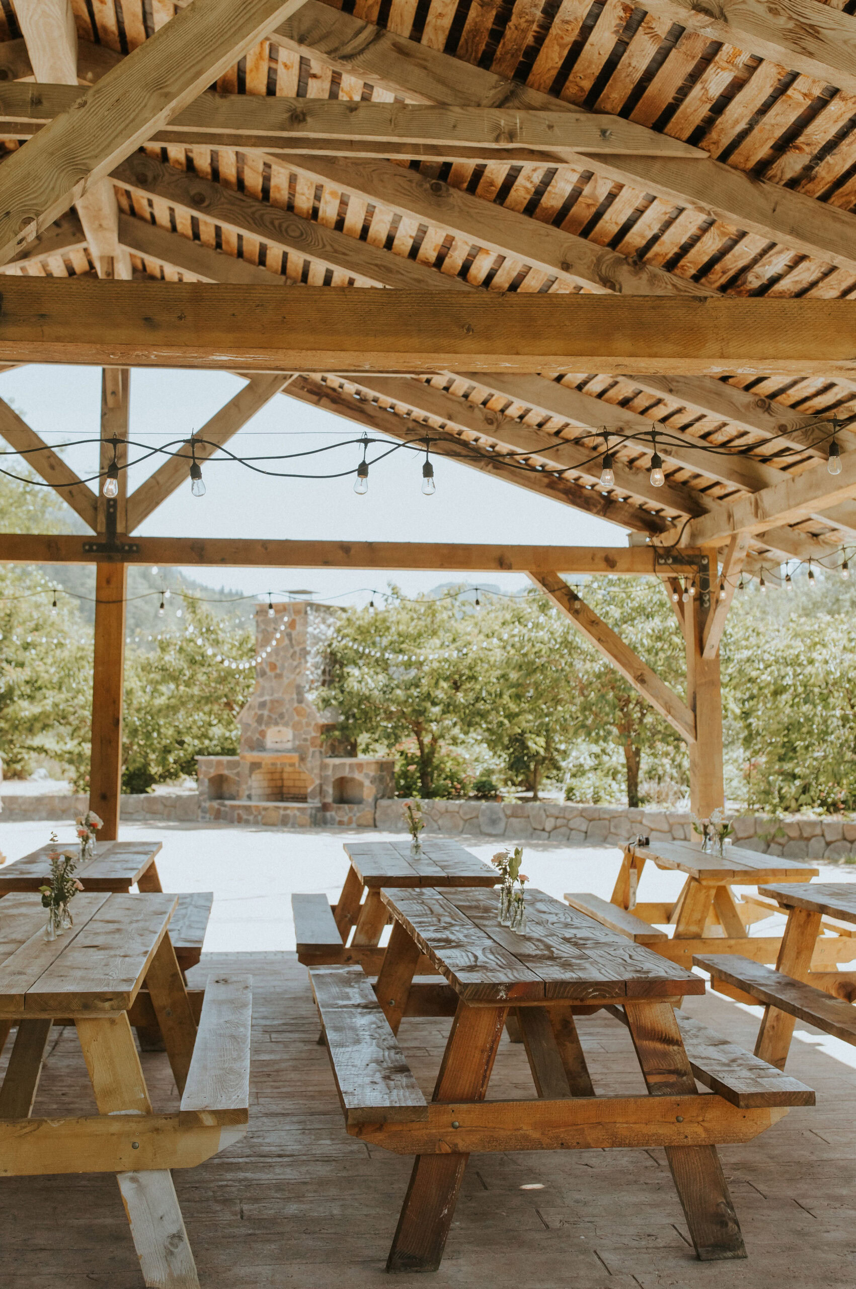 1T4A8377-4 1 | Hydrangea Ranch Oregon Coast Wedding Venue