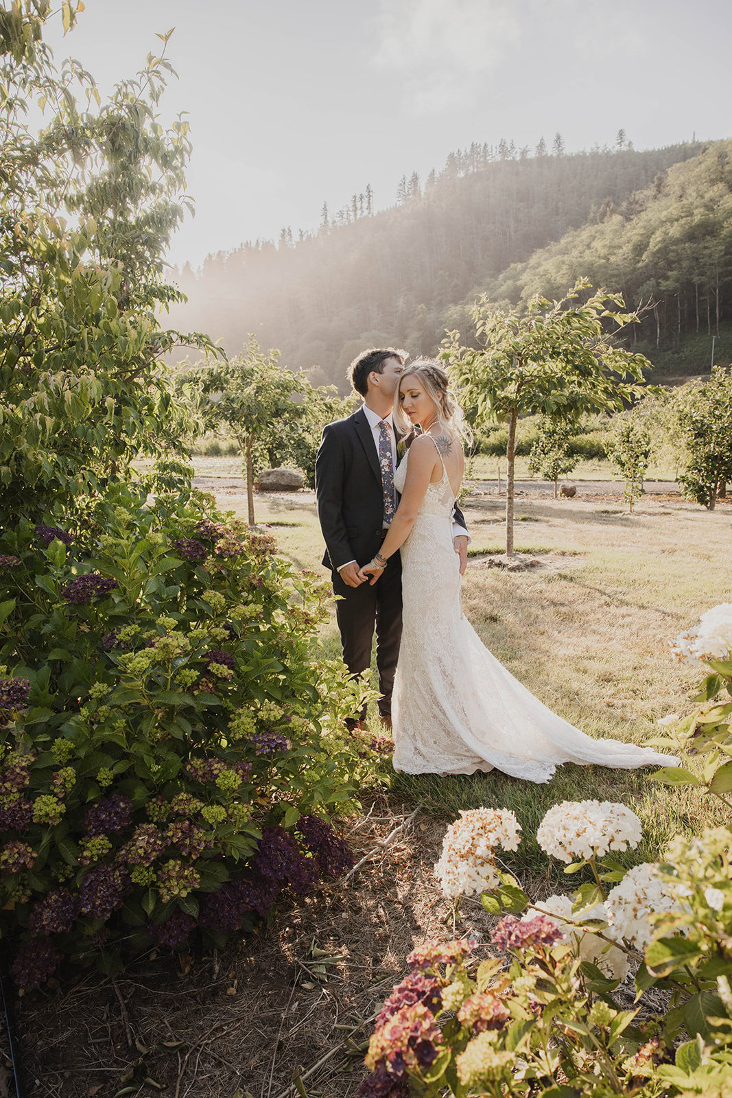 Danielle Alex | Hydrangea Ranch Oregon Wedding Venues